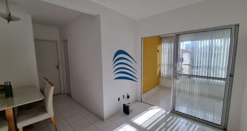 Apartamento em Armação, 2/4 sendo uma suíte no Edf Mares de Alah, 02 banheiros, 01 vaga de garagem.  Estrutura completa (pisicina, churrasqueira e sal
