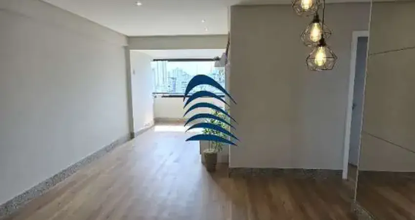 Excelente apartamento na centenario com dois quartos sendo um suíte, 63 m2, varanda integrada com fechamento em reike e tela de segurança, cozinha conta com armários e cooktop, ar condicionado em um d