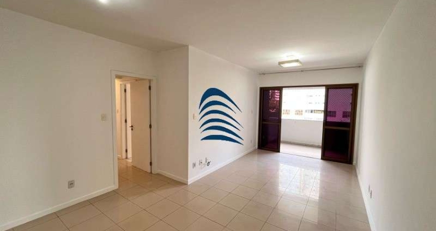 Mansao D?Evora  Pituba  Apartamento 3/4 sendo 2   Suíte, andar baixo, armários planejados, 2 vagas, com 112m2, varanda, cozinha ampla, dependência comple