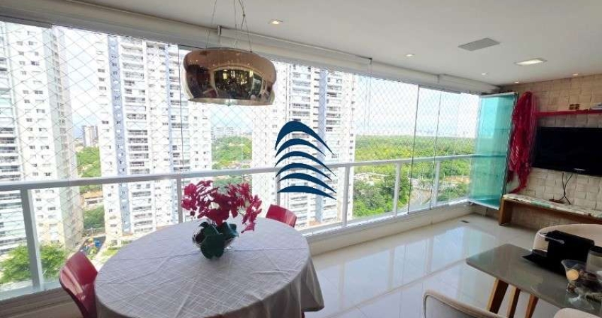 Apartamento 3 suítes, sendo a master com closet, lavabo, varanda gourmet com churrasqueira, cozinha e área de serviço.