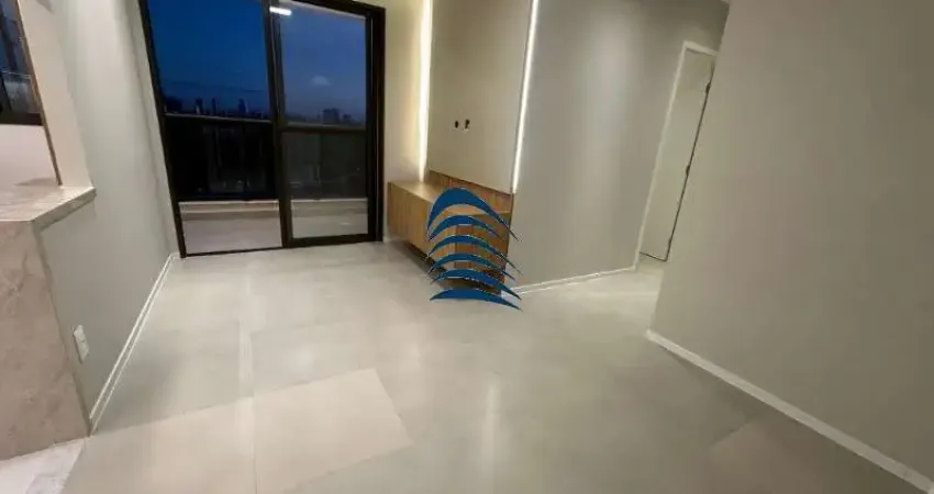 Apartamento de 2 quartos com suíte, 51m², em andar alto com vista definitiva para área de preservação, garantindo privacidade e tranquilidade no condomínio Terraço Cabula