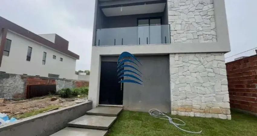 Excelente casa Duplex no Condomínio Villa Florença- Abrantes