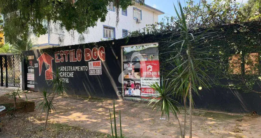 Terreno à venda, 666 m² por R$ 1.650.000,00 - Macuco - Santos/SP