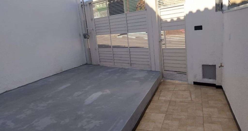 Sobrado com 2 dormitórios à venda, 70 m² por R$ 320.000,00 - Vila Nely - Itaquaquecetuba/SP
