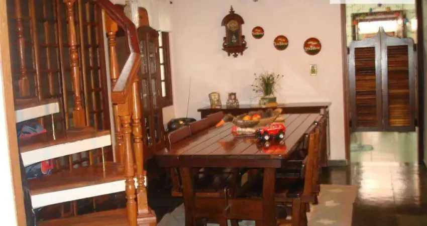 Sobrado com 2 dormitórios à venda, 155 m² por R$ 680.000,00 - Jardim Adriana - Guarulhos/SP