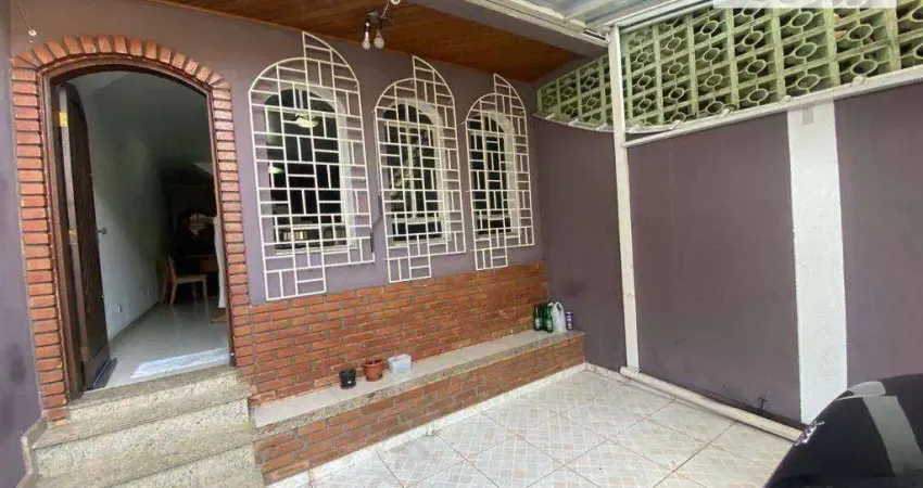 Sobrado com 3 dormitórios à venda, 182 m² por R$ 750.000,00 - Vila Galvão - Guarulhos/SP