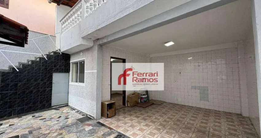 Sobrado com 3 dormitórios à venda, 221 m² por R$ 670.000,00 - Vila Rosália - Guarulhos/SP