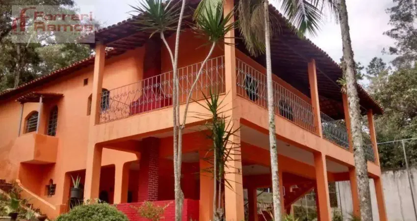 Casa com 5 dormitórios à venda, 400 m² por R$ 1.000.000,00 - Mirante do Arujá - Arujá/SP