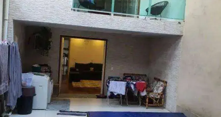 Sobrado com 4 dormitórios à venda, 125 m² por R$ 645.000,00 - Jardim Presidente Dutra - Guarulhos/SP