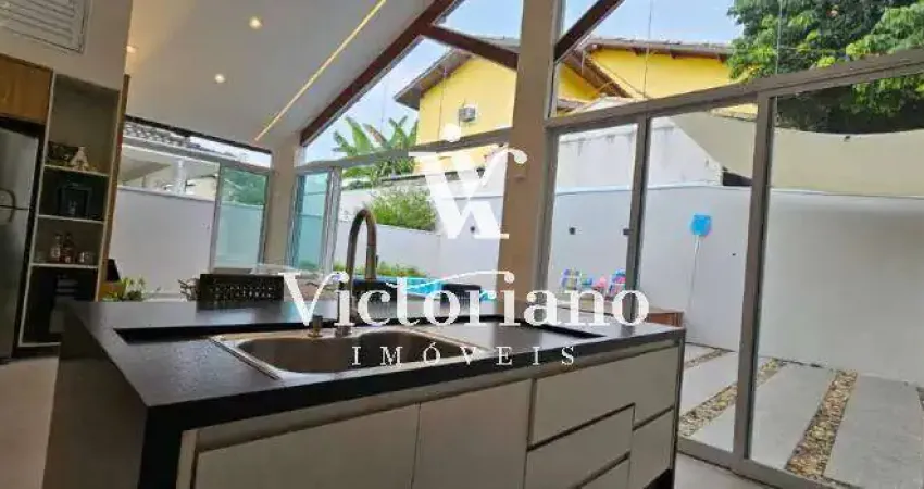 Casa térrea de esquina c/piscina, 180m² 3 suítes - cond. res. vila branca i