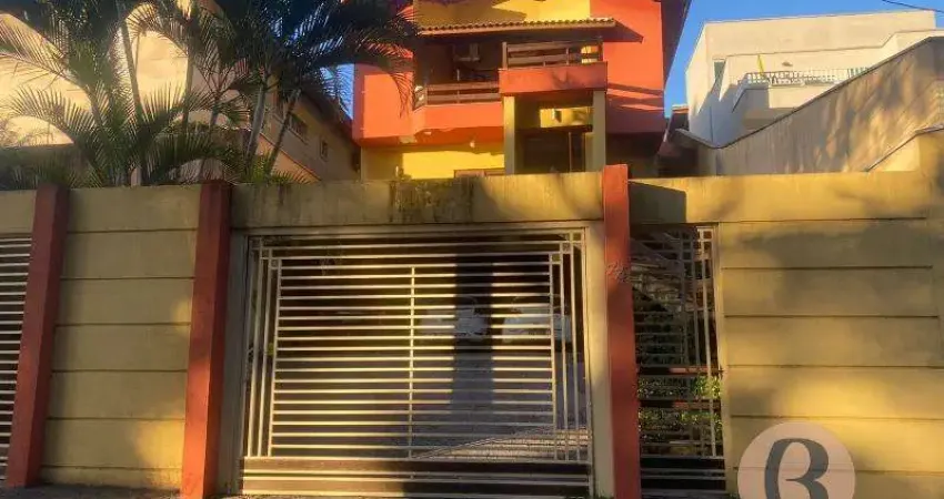 Casa com 4 quartos para alugar no Parque dos Príncipes, São Paulo 
