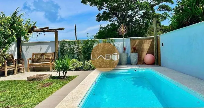 Casa à Venda com 3 Suítes no Jardim Nova Cachoeira – Cachoeira do Bom Jesus, Florianópolis/SC