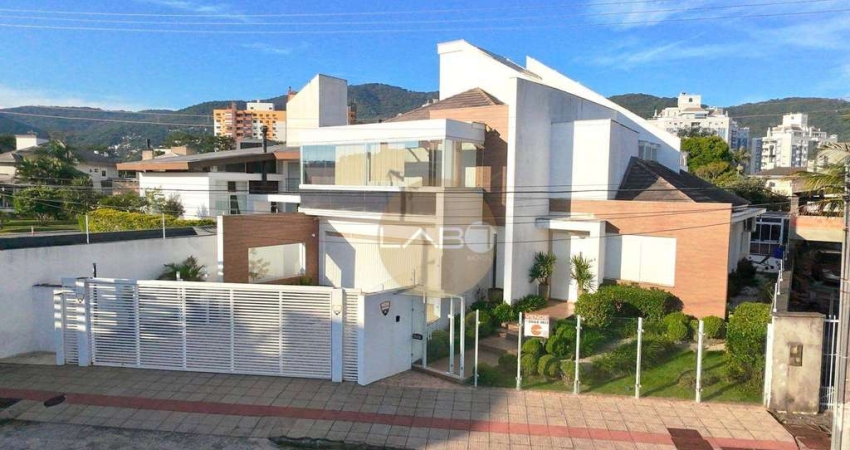 Casa com 3 quartos à venda na Rua dos Carijós, 44, Córrego Grande, Florianópolis