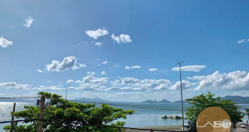 APARTAMENTO NA BEIRA MAR NORTE EM FLORIANÓPOLIS
