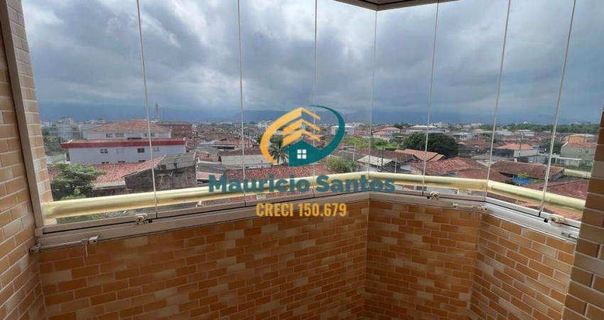 Apartamento em Praia Grande, bairro Maracanã, 1 dormitório, sacada, 1 vaga, Residencial frente ao mar com piscina!! Visite!