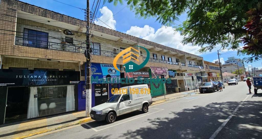 Loja comercial para locação em Mongaguá, bairro Centro, localização estratégica ao lado do CORREIOS e comércios de diversos segmentos.