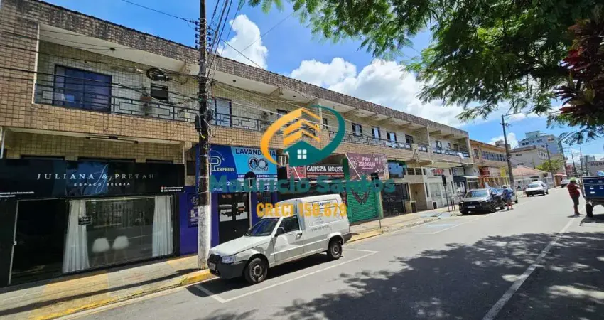 Loja comercial para locação em Mongaguá, bairro Centro, localização estratégica ao lado do CORREIOS e comércios de diversos segmentos.