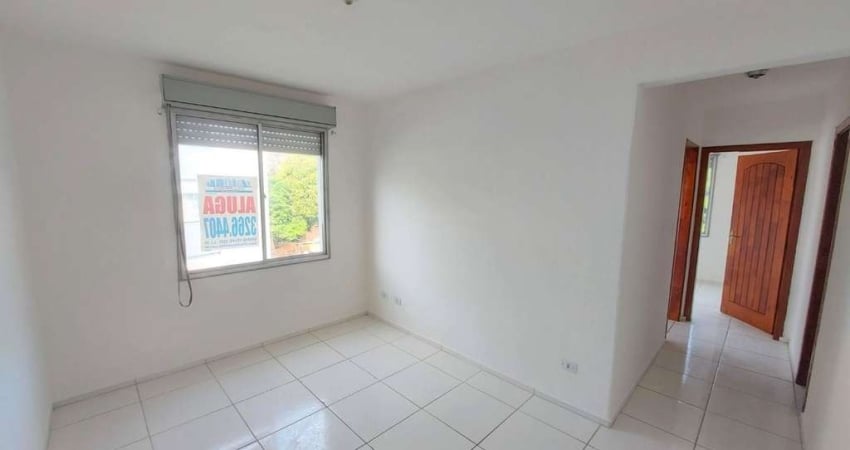 Apartamento com 2 dormitórios para alugar, 47 m² por R$ 1.290,00/mês - Cristal -