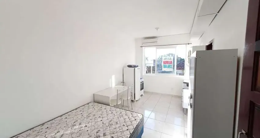 Apartamento com 1 dormitório para alugar, 32 m² no bairro cavalhada - porto ale