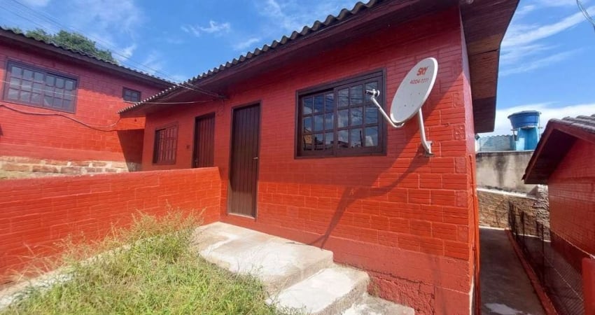 Casa com 1 dormitório para alugar, 28 m² por R$ 740,00/mês - Belém Velho - Porto