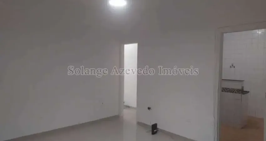 Apartamento com 3 quartos para alugar na Rua Mariz e Barros, Tijuca, Rio de Janeiro