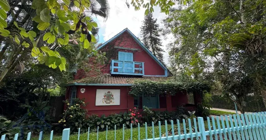 Casa com 4 quartos à venda no América, Joinville 