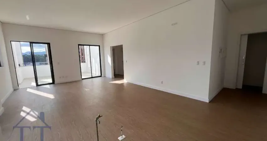 Cobertura com 3 quartos à venda no Anita Garibaldi, Joinville 