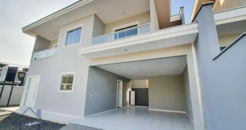 Casa em condomínio fechado com 3 quartos à venda no América, Joinville 