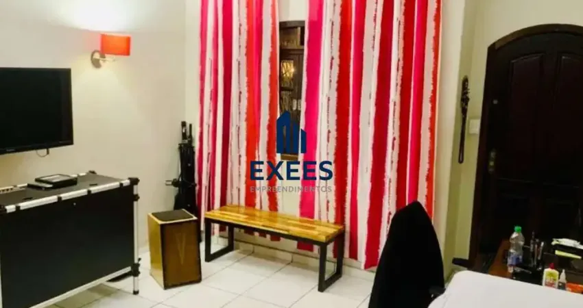 Casa com 3 quartos à venda na Rua Antônio Vieira de Medeiros, 75, Pinheiros, São Paulo