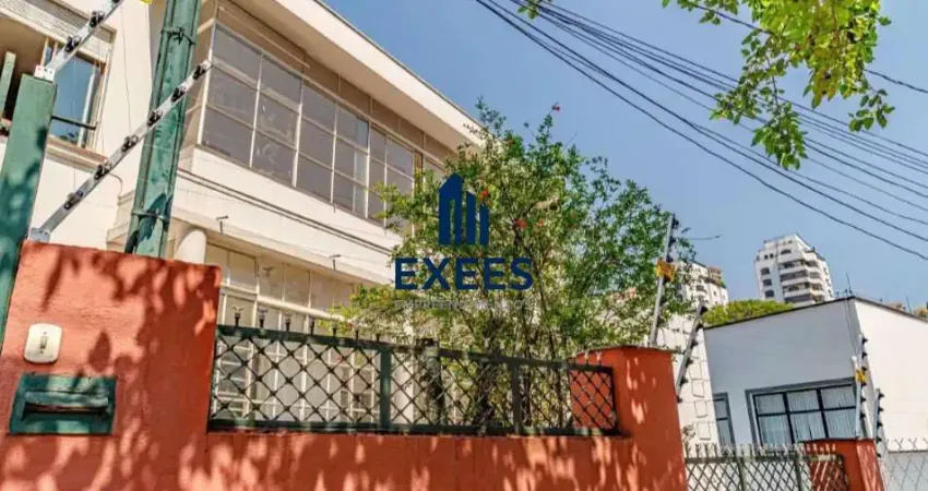 Casa à venda na Rua Doutor Veiga Filho, 859, Santa Cecília, São Paulo