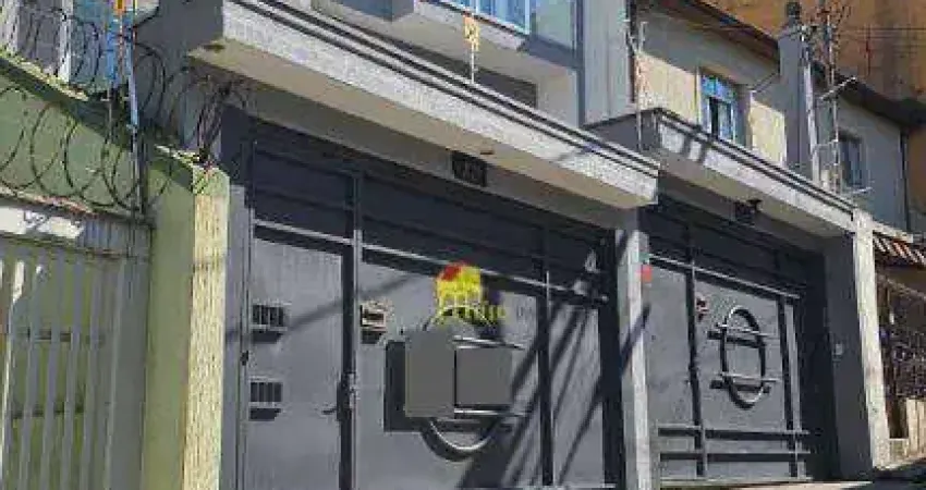 Sobrado com 3 dormitórios à venda, 220 m² por R$ 850.000,00 - Vila Pereira Barreto - São Paulo/SP