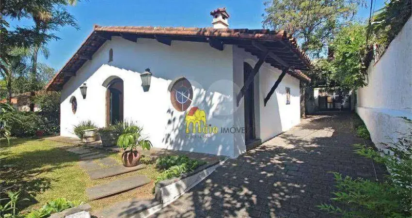 Confortável Casa Térrea 350m² em área nobre da Vila Madalena, SP