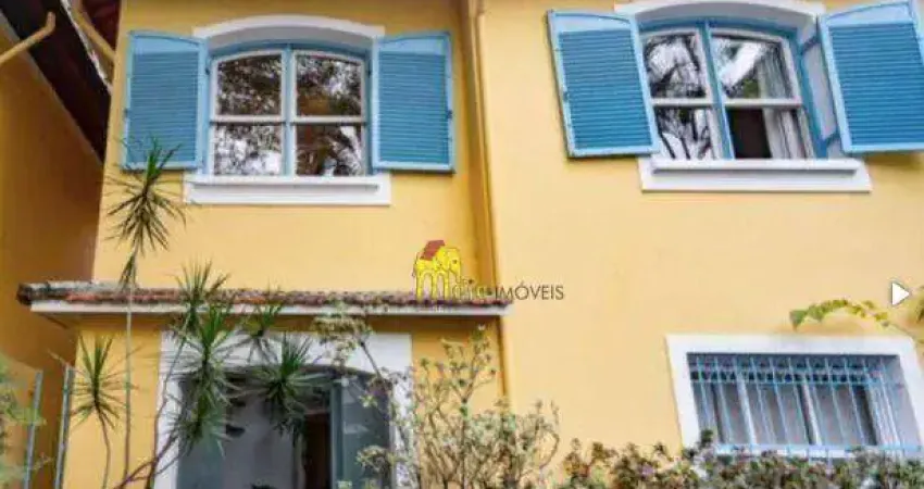 Linda Casa Comercial de 340 m², 10 Salas - região nobre do Jardim América, SP