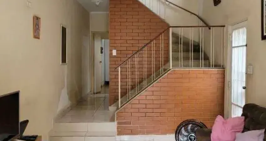 Sobrado com 3 dormitórios à venda, 189 m² por R$ 620.000,00 - Jardim Mangalot - São Paulo/SP