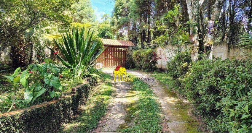 Chácara com 2 dormitórios à venda por R$ 450.000 - Sorocabuçu - Ibiúna/SP