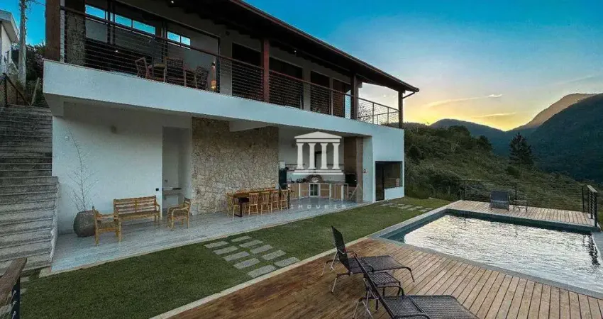 Casa com 4 dormitórios à venda, 283 m² por R$ 1.895.000,00 - Vargem Grande - Teresópolis/RJ