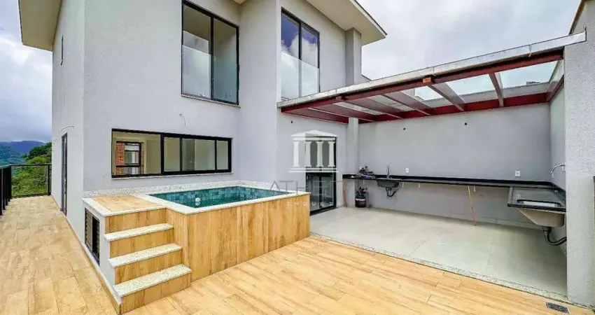 Casa com 5 dormitórios à venda, 150 m² por R$ 1.680.000,00 - Tijuca - Teresópolis/RJ