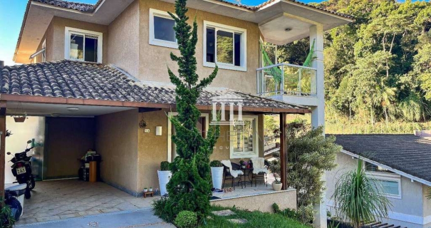 Casa com 3 dormitórios à venda, 310 m² por R$ 1.900.000,00 - Tijuca - Teresópolis/RJ