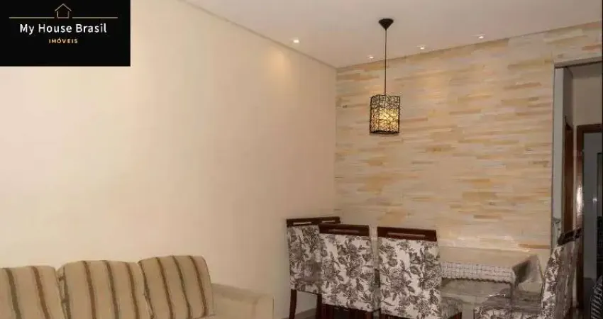 Casa em Condominio Fechado  na Vila Formosa com Duas Suites