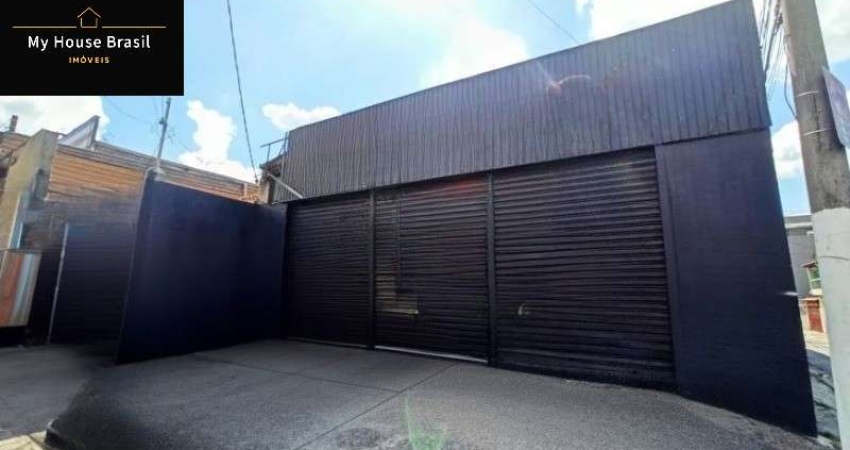 Galpão Comercial para Locação no Jaçanã: 1 Sala, 2 Banheiros, 3 Vagas de Garagem - 221m² de Área