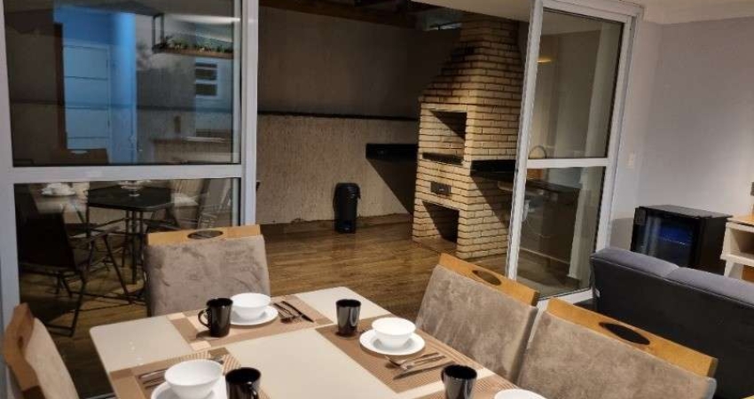 Casa residencial para Venda no  Villaggio Porto Fino - Enseada, Guarujá com 4 dormitórios sendo 1 suíte, 2 salas, 1 banheiro, 4 vagas