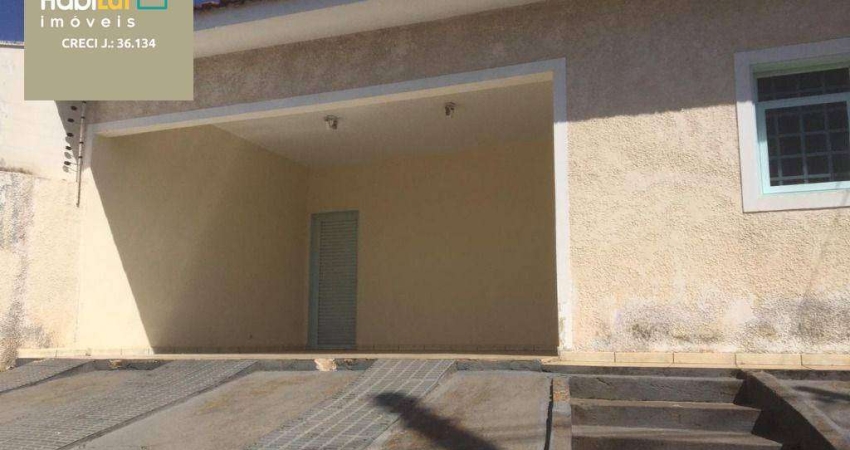 Casa com 3 dormitórios para alugar, 240 m² por R$ 2.820,00/mês - Vila Aeroporto - São José do Rio Preto/SP