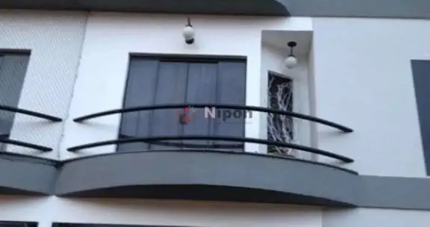 Sobrado em condomínio fechado para Venda, 3 dorm(s), 1 suite(s), 3 vaga(s), 200 m²