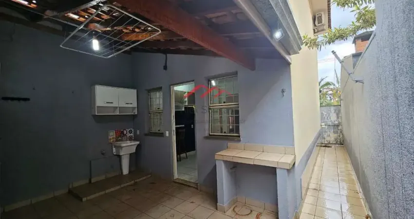 Sobrado em Condomínio para Venda, Parque Villa Flores, 2 dormitórios, 2 banheiros, 1 vaga