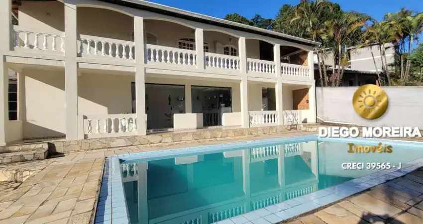 Chácara à venda em Atibaia com 1147,60m² e apto para financiamento