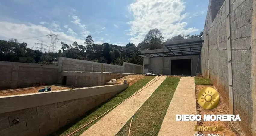 Casa com 3 quartos à venda na Rua Salvador Carbonelli, Terra Preta, Mairiporã