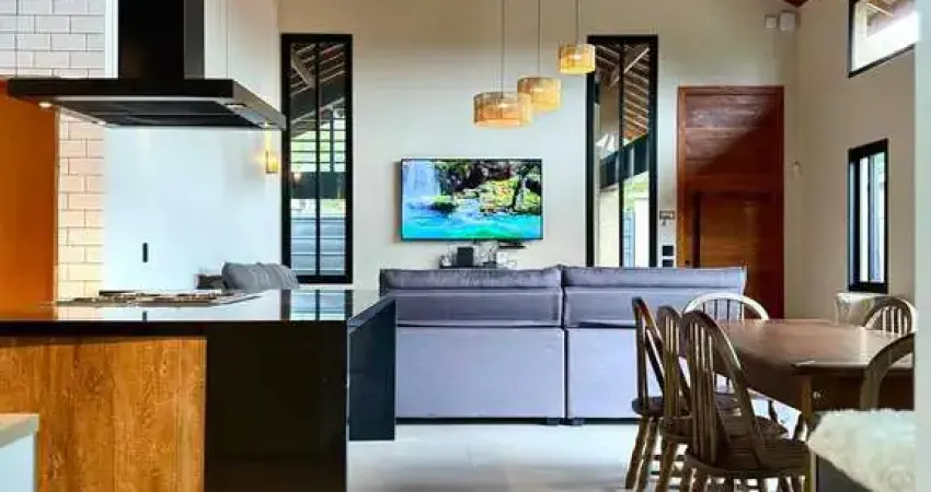 Casa com 3 quartos à venda na Rua Abrahão Zigaib, Vila Santista, Atibaia