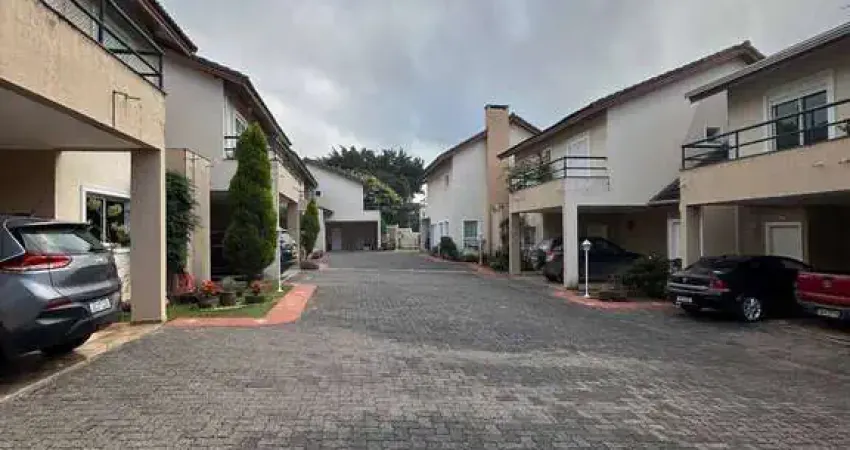 Casa em condomínio com 3 suítes| locação – próx. ao parque edmundo- atibaia