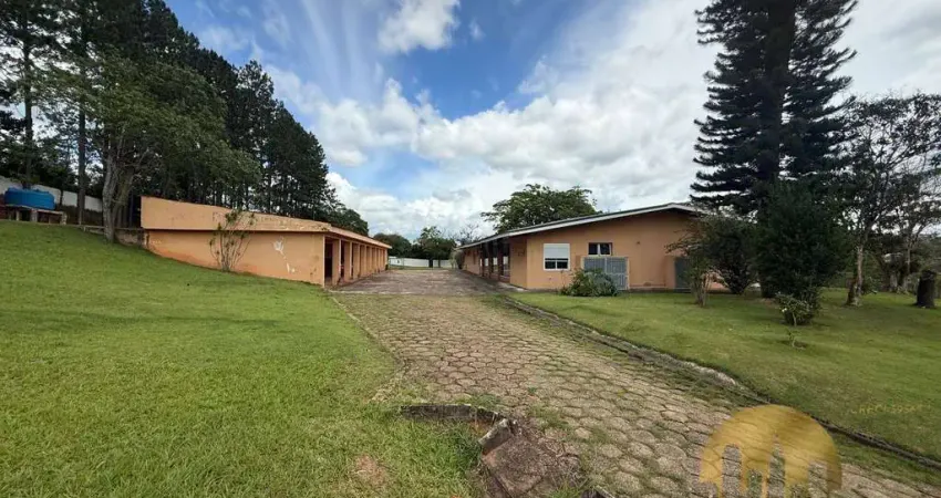 Sítio à Venda em Piracaia | 13.000 m² | Alto Padrão | Condomínio
