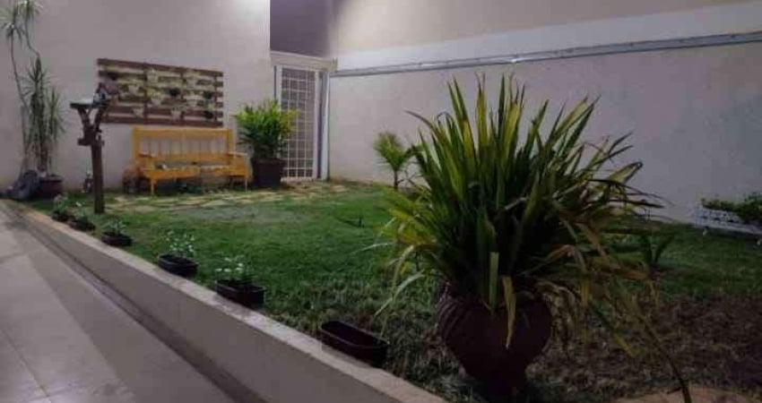 Casa para Venda em Sertãozinho, CENTRO, 3 dormitórios, 1 suíte, 2 banheiros, 6 vagas